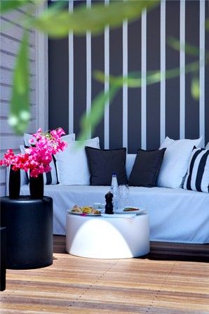 Pelagos Suites Hotel - 12