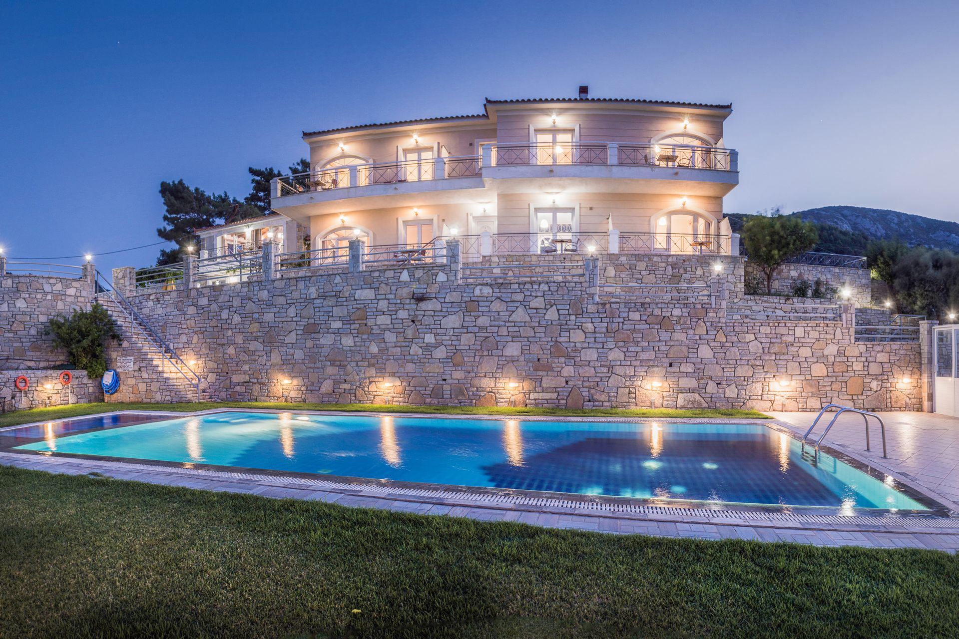 Penny Luxury Apartments Samos - 10