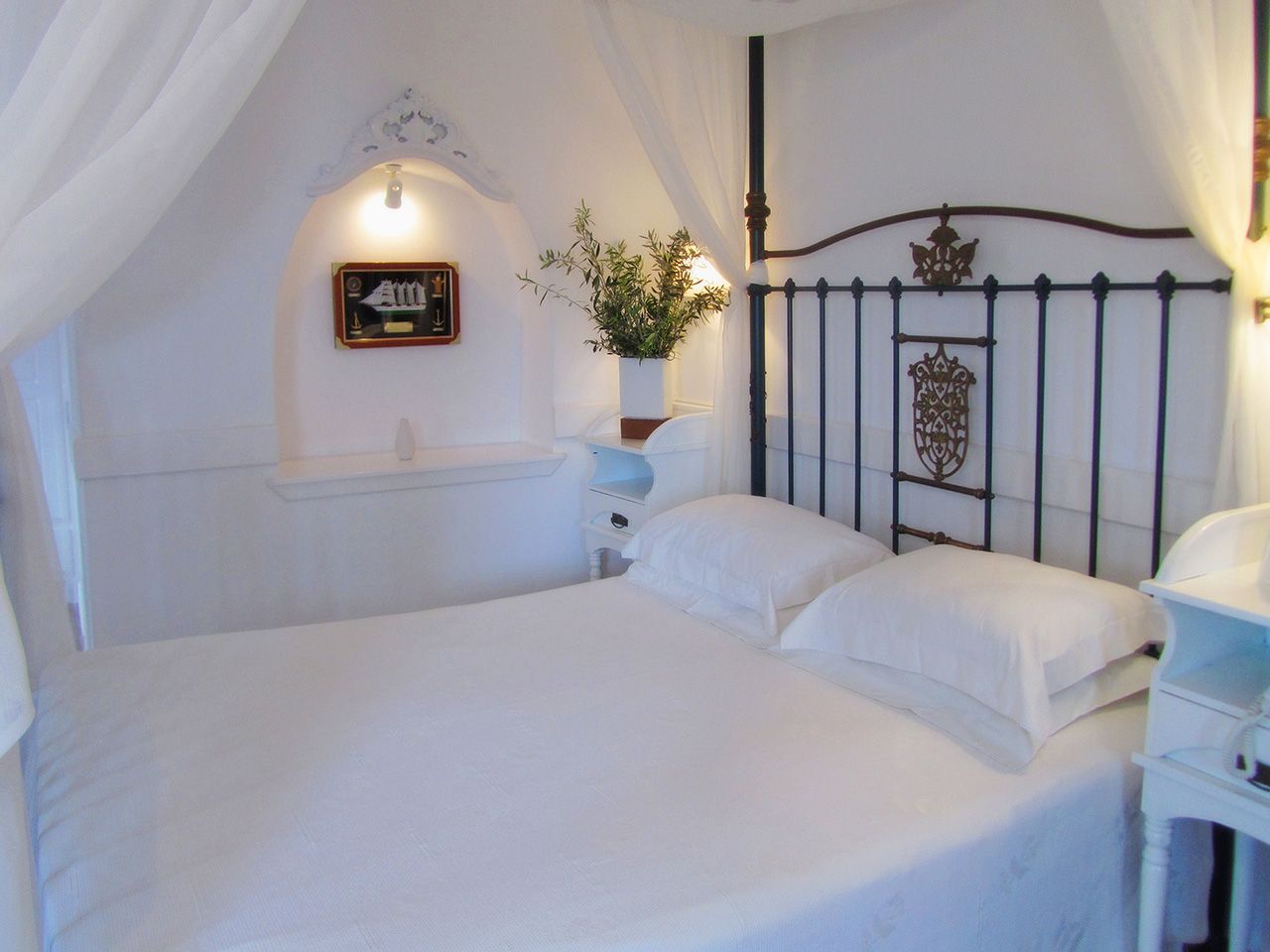 Porto Scoutari Romantic Hotel & Suites - 59