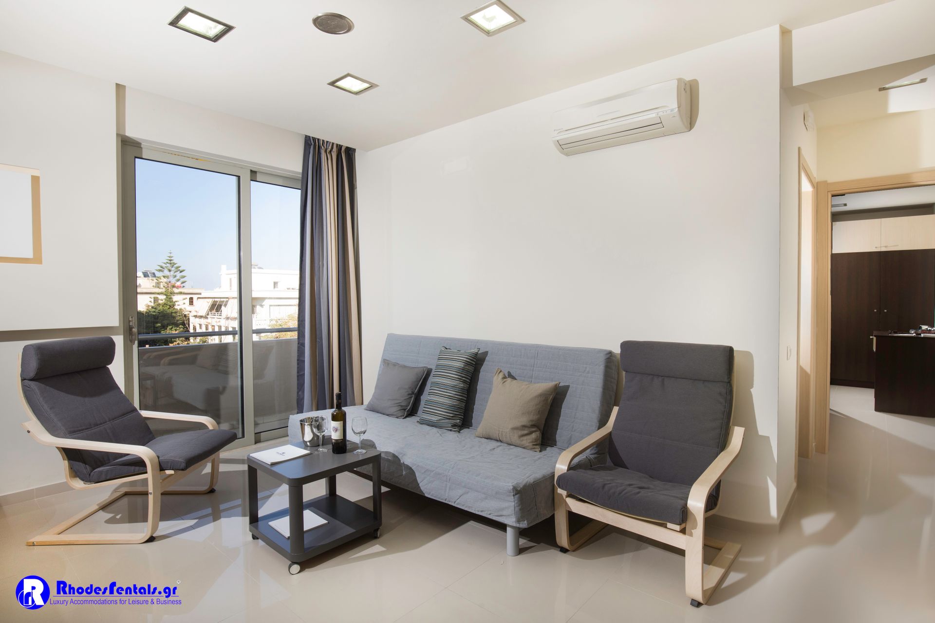 Rhodes Central Suite - 8
