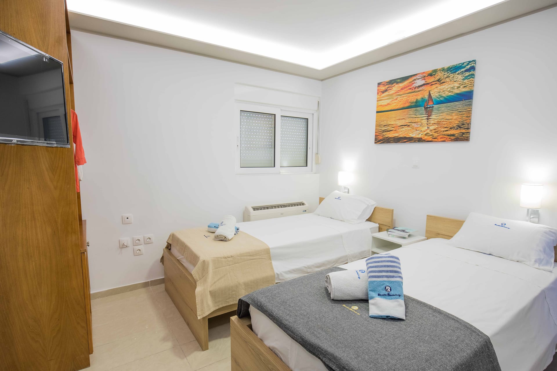 Rhodes City Center Suite - 3