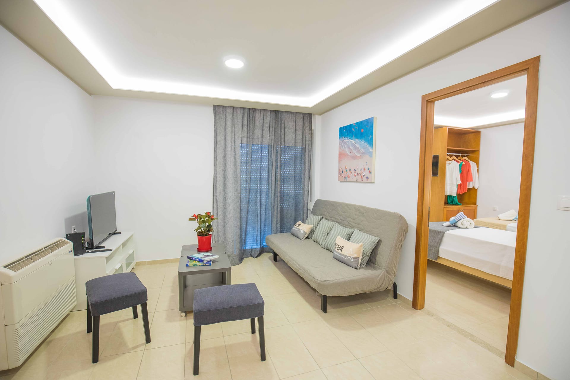 Rhodes City Center Suite - 4