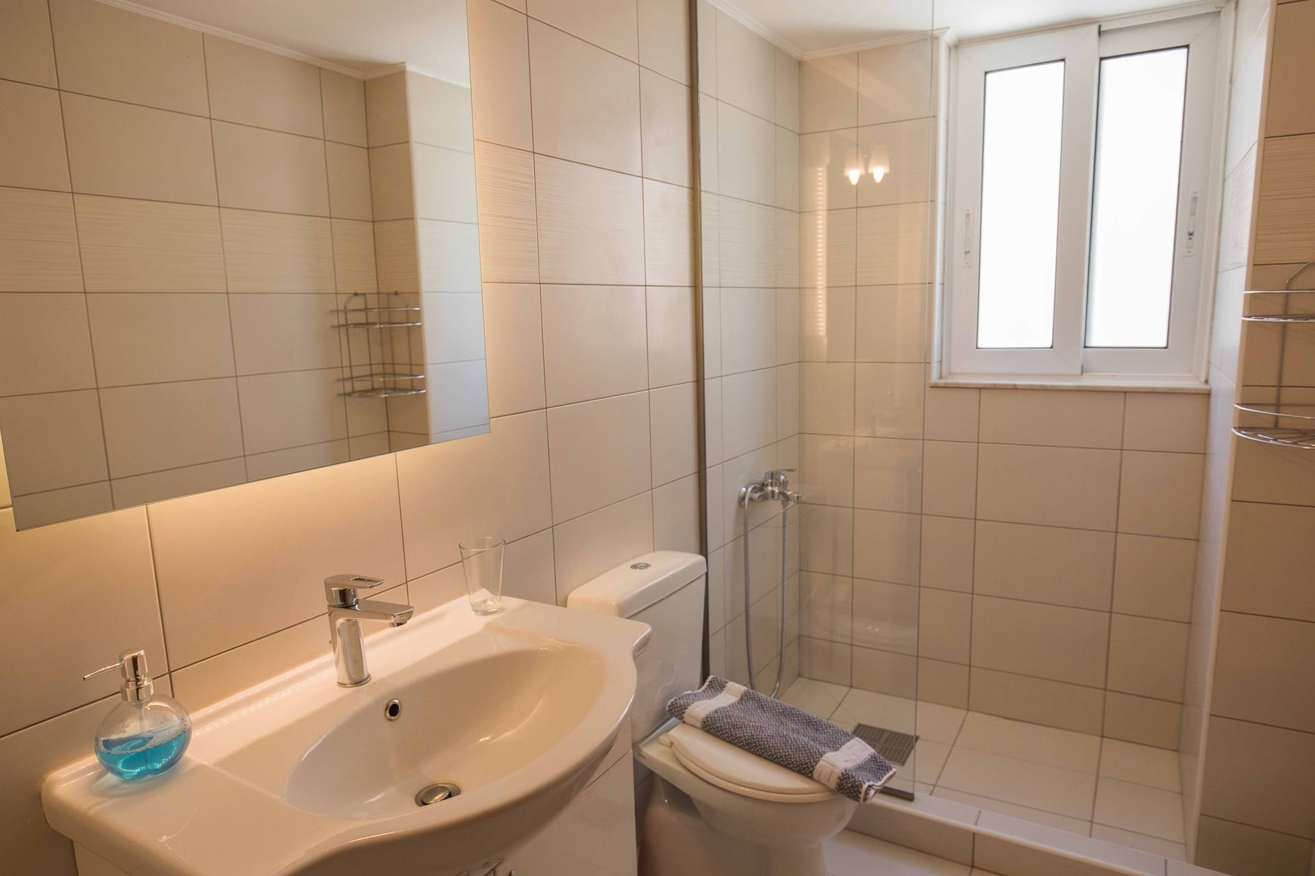 Rhodes City Center Suite - 16