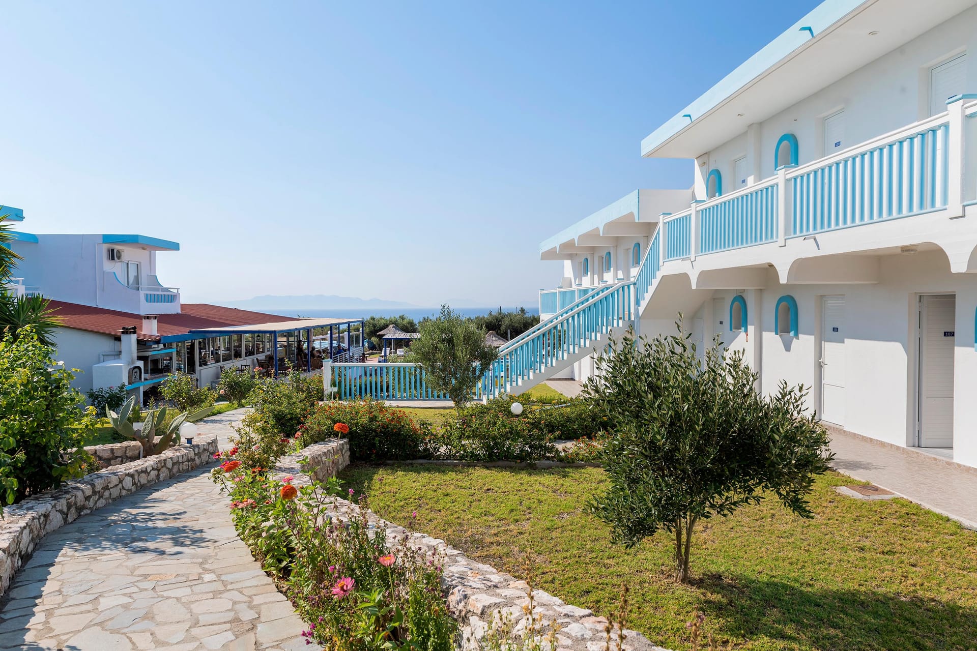 Summer View Hotel - 7