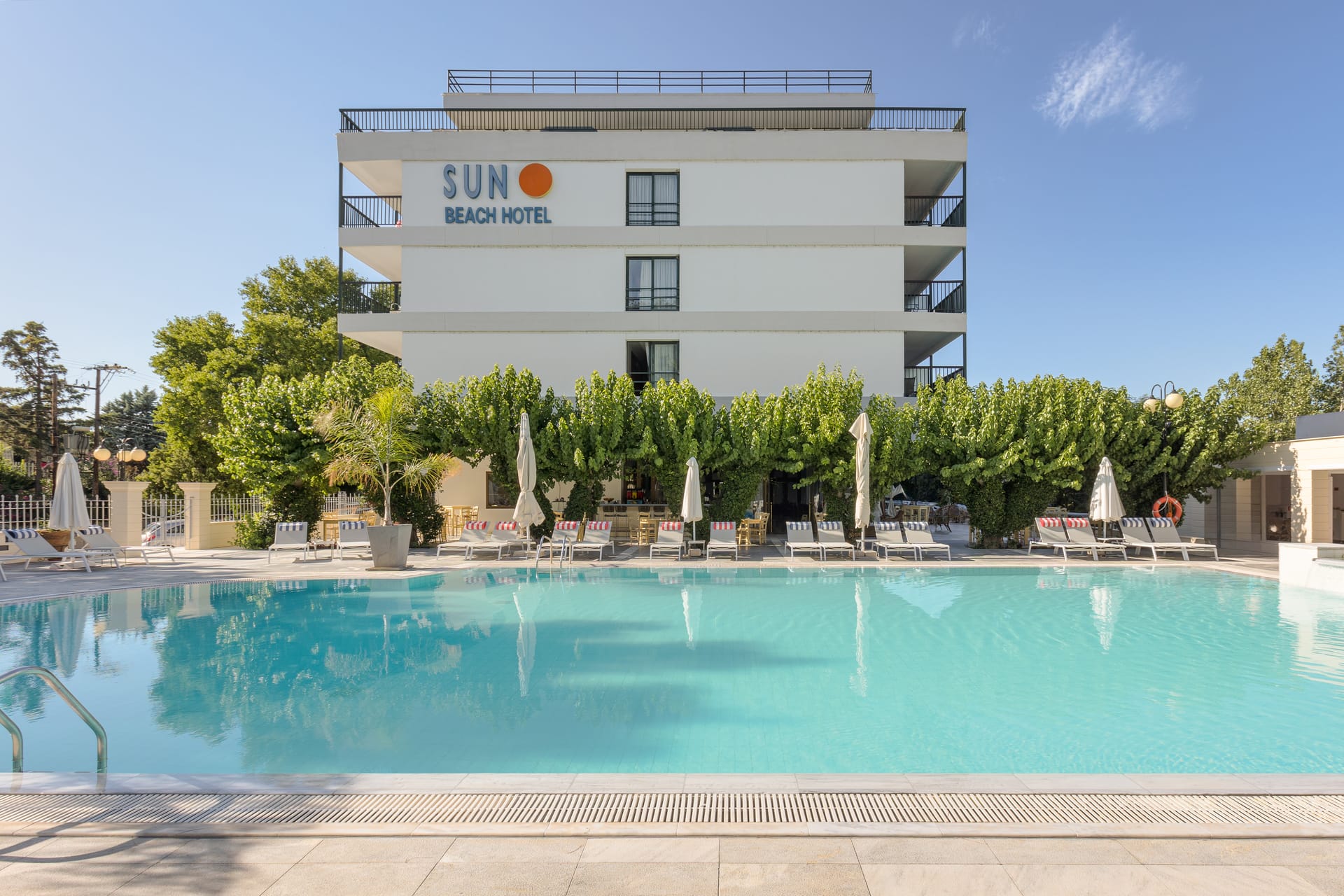 Sun Beach Hotel - 2