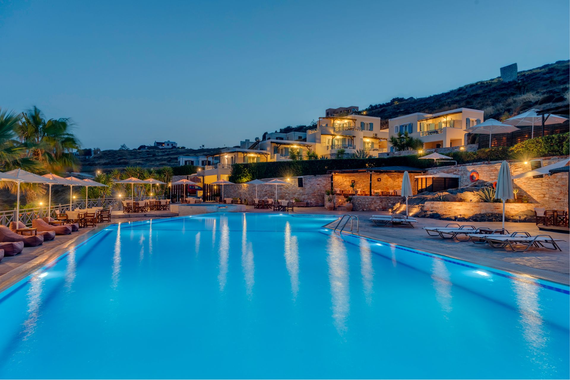 Sunrise Beach Suites Syros - 20