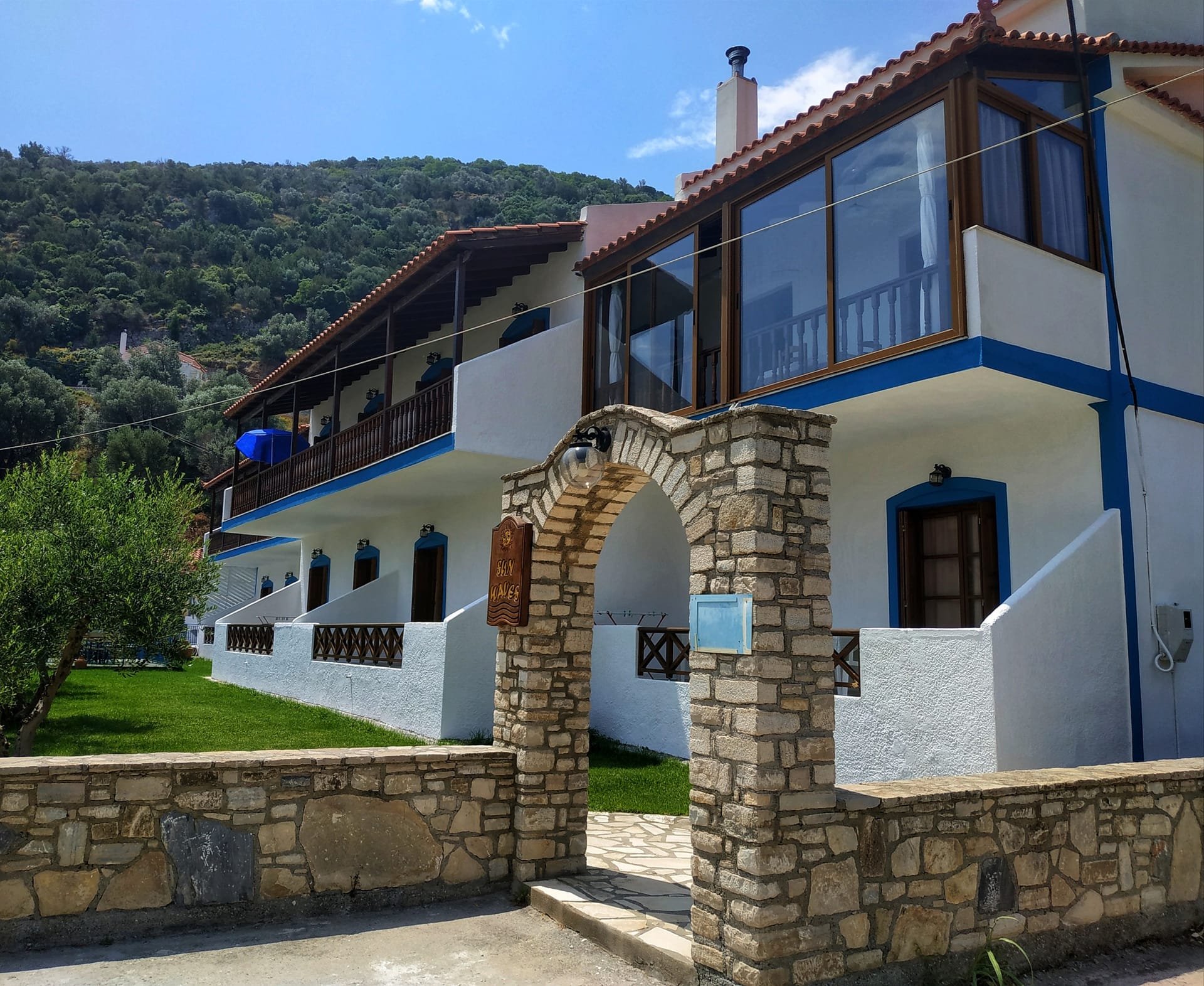 Sunwaves Apartments - 13