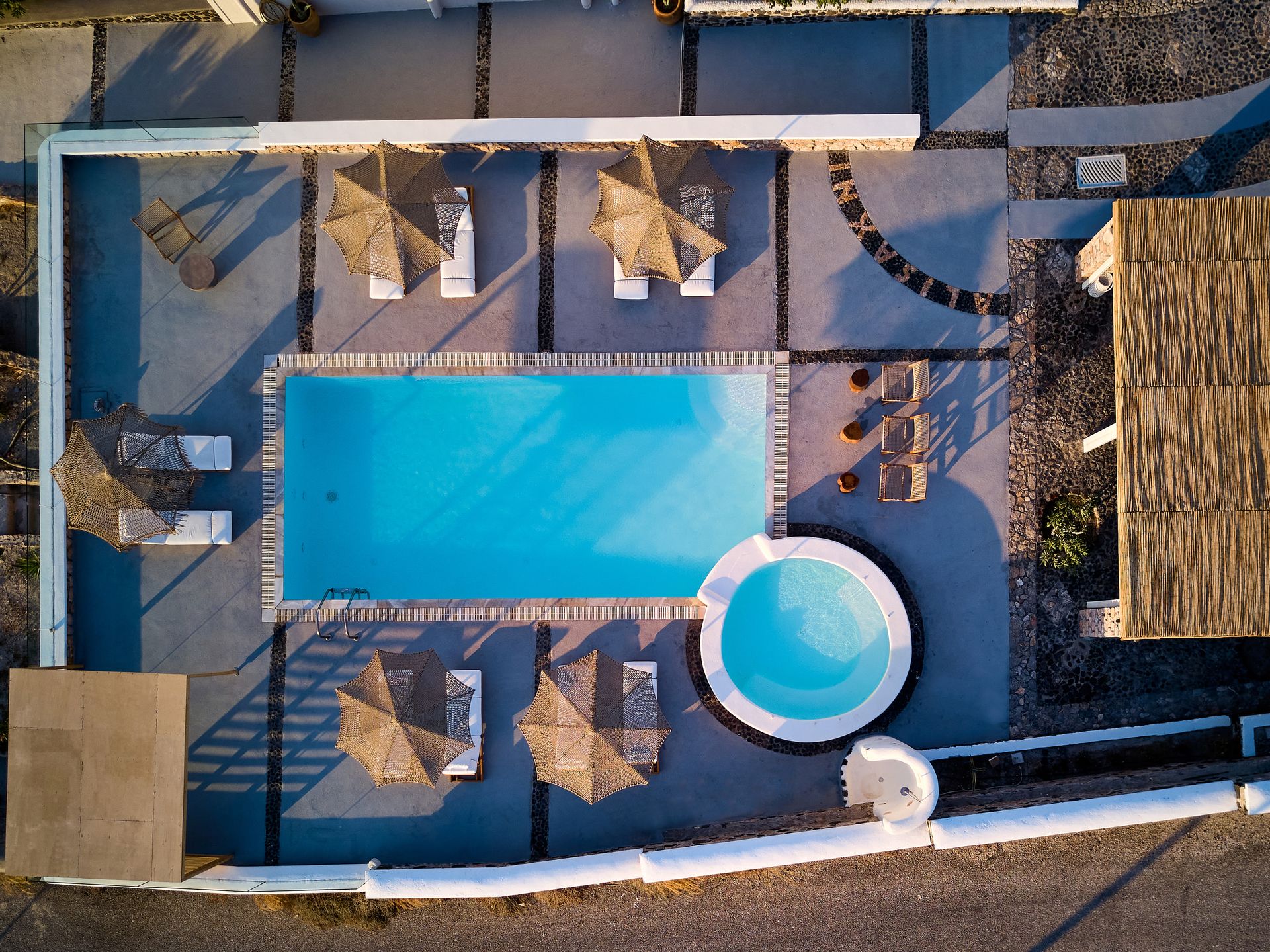 Symmetry Suites Santorini - 32