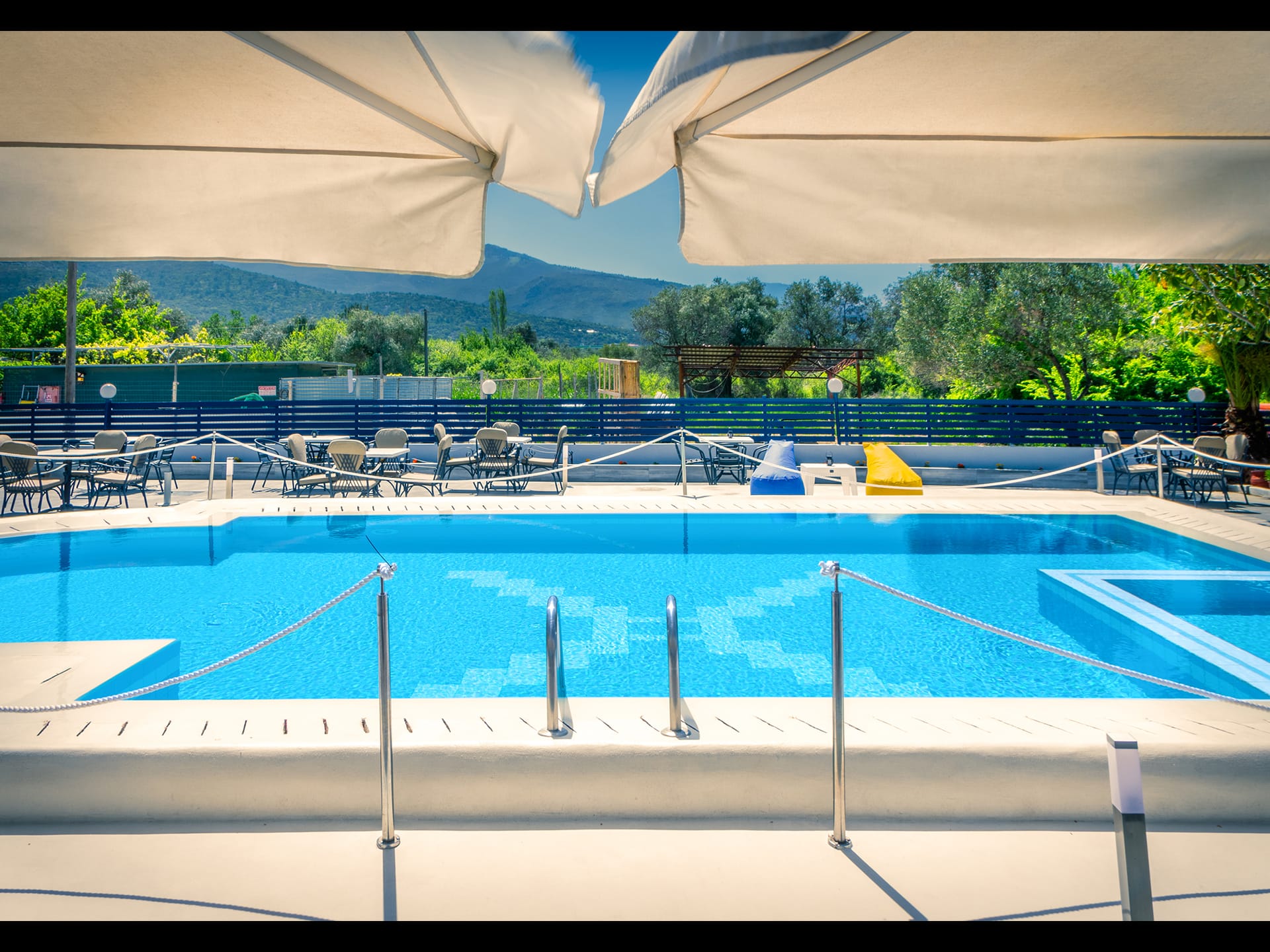 Thassian Riviera - 8