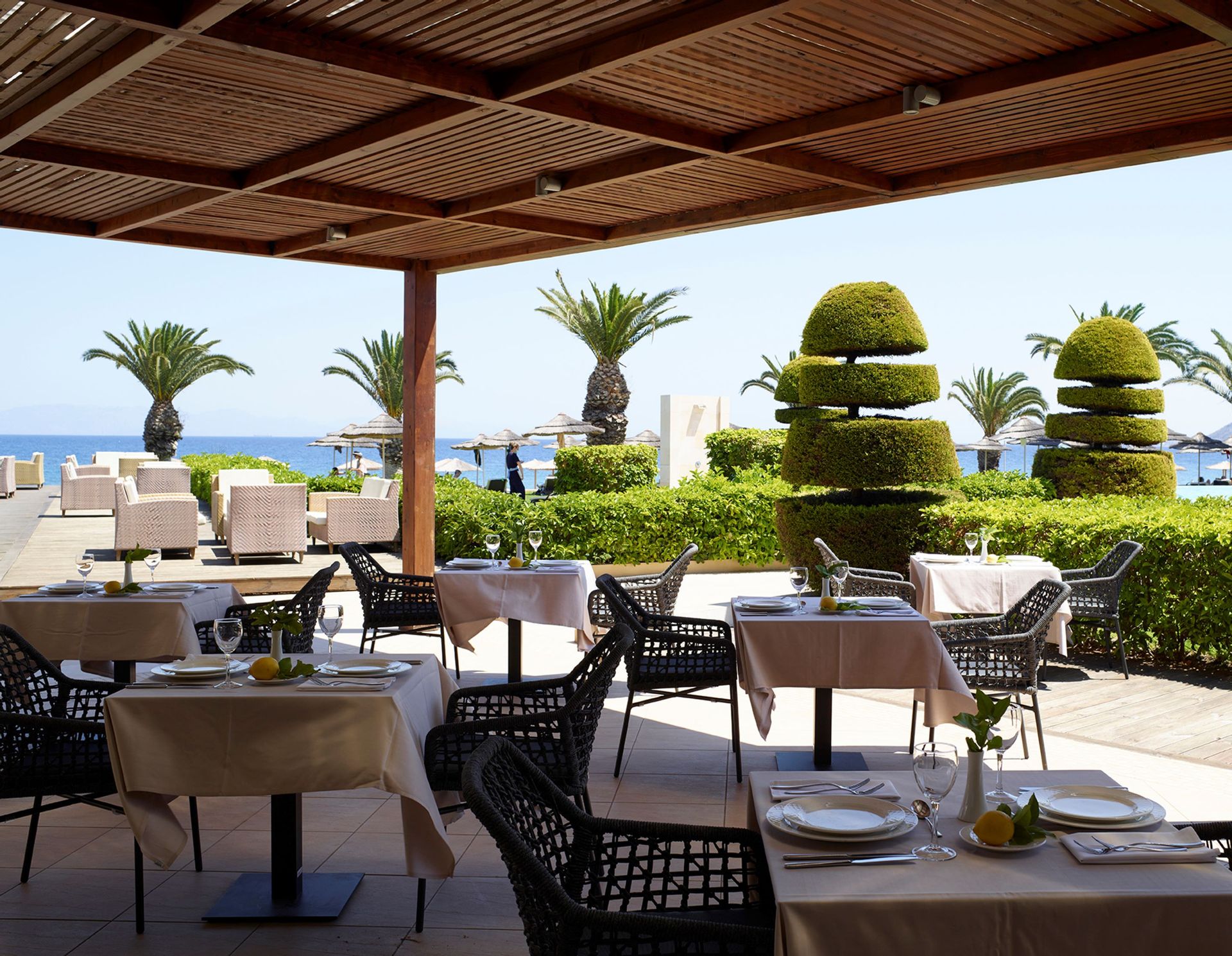 The Ixian Grand & All Suites - Adults Only Hotel - 11
