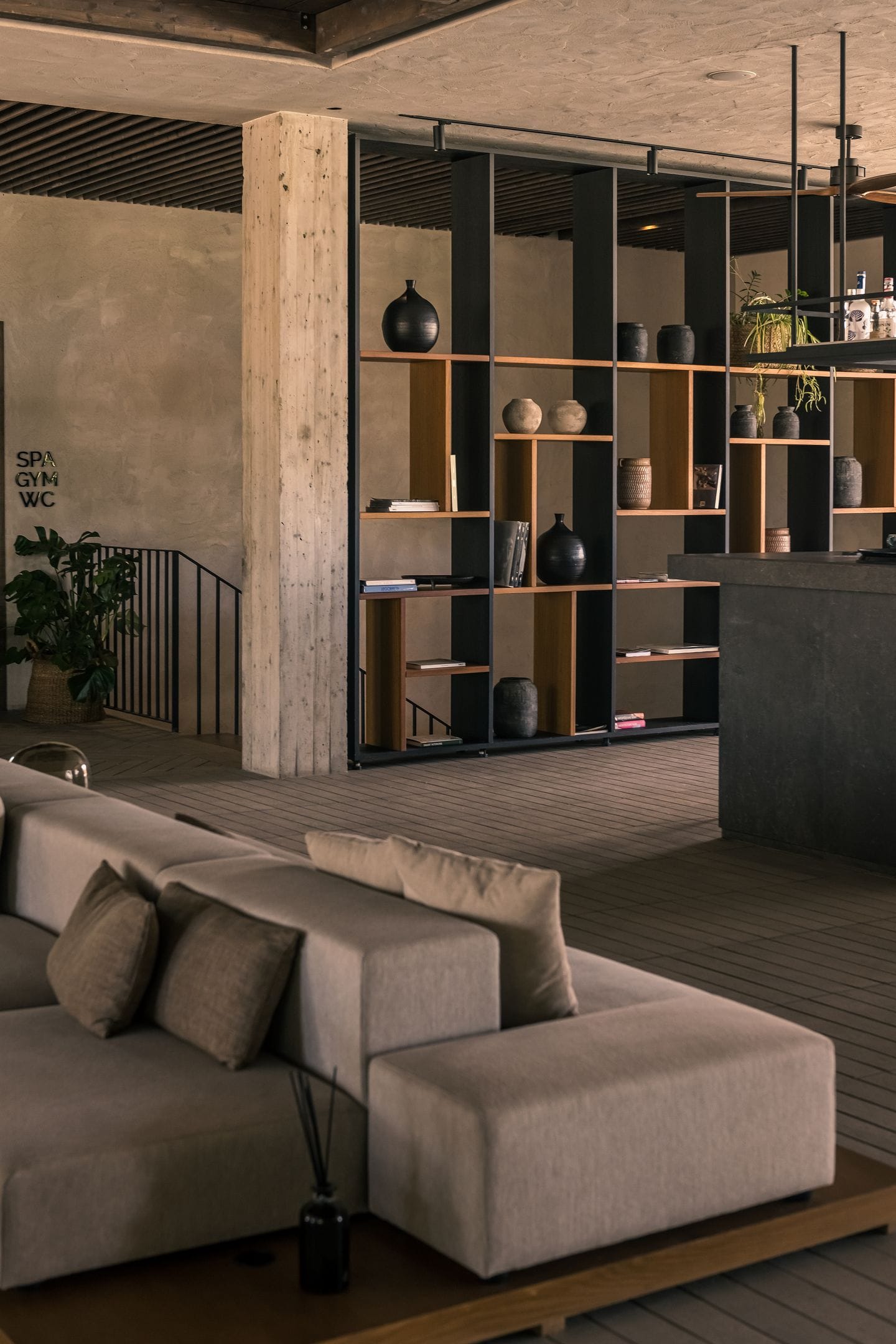 Theros All Suite Hotel - 13