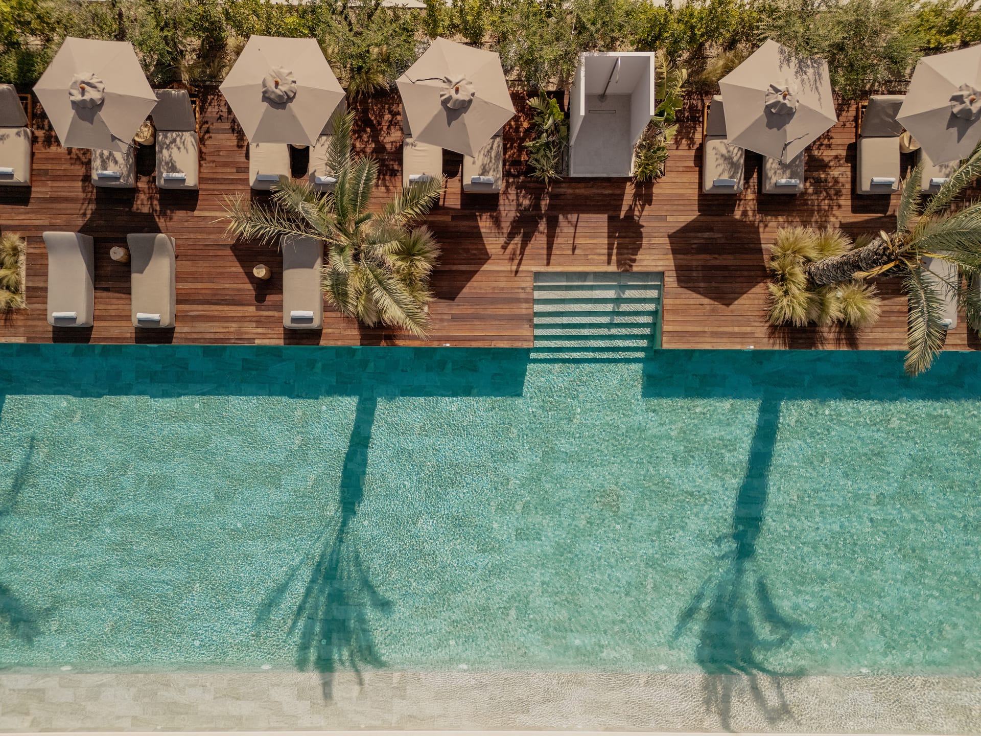 Theros All Suite Hotel - 22
