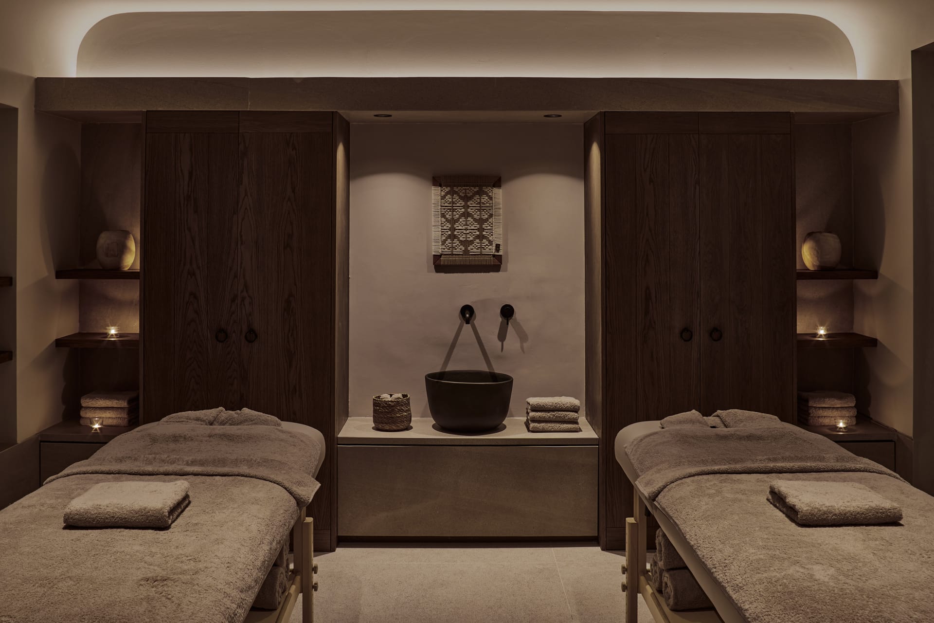 Theros All Suite Hotel - 33