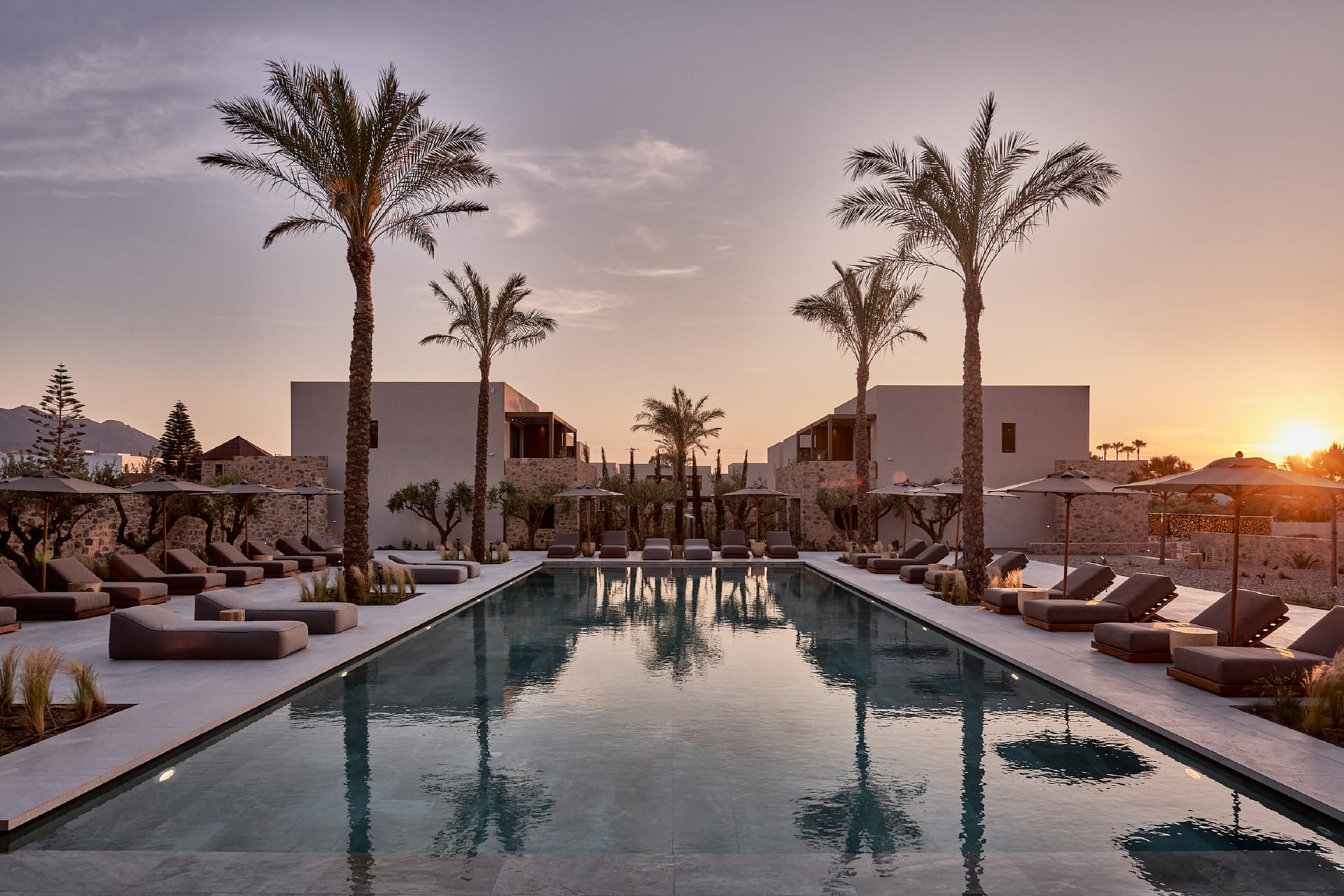 Theros All Suite Hotel - 54