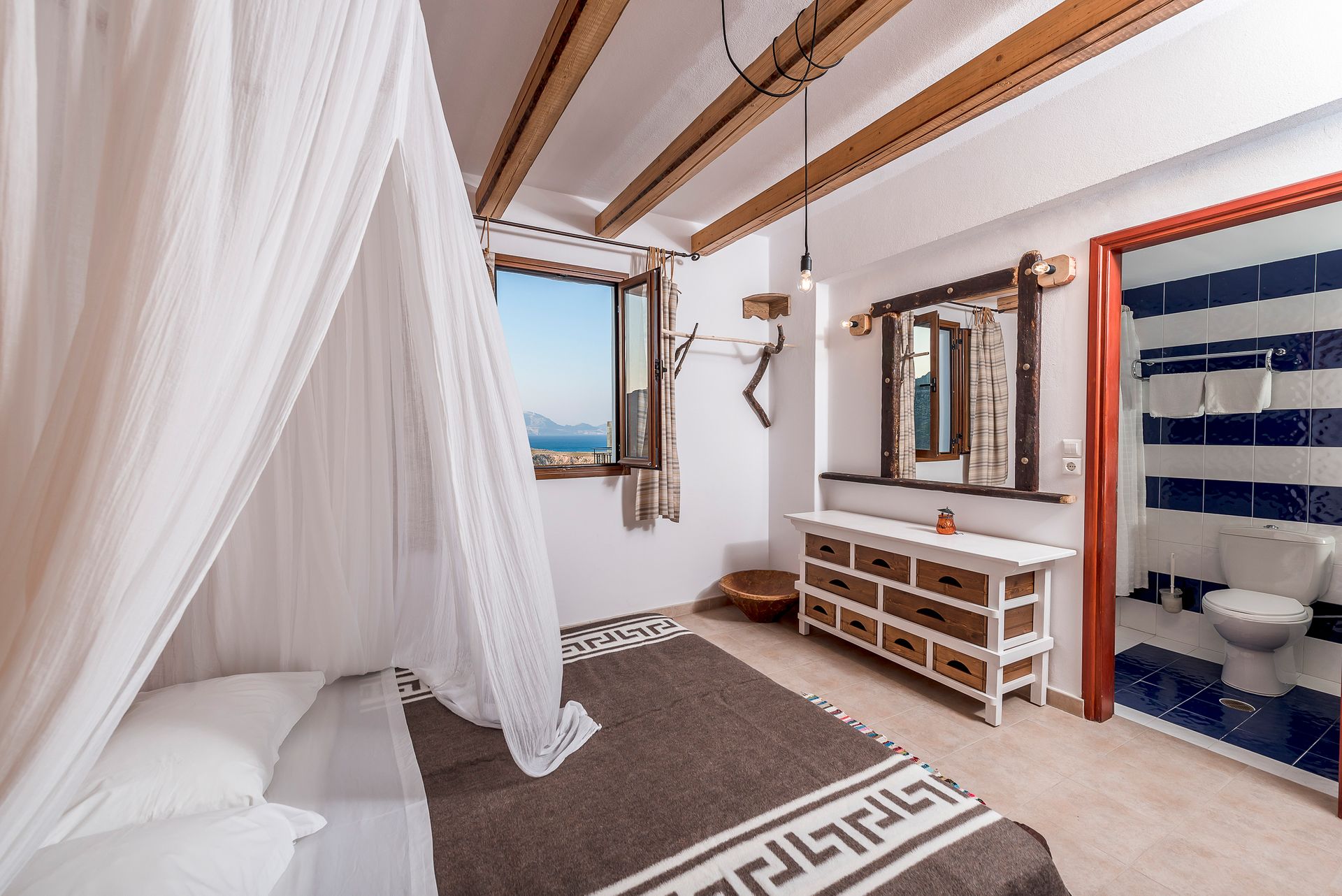 Villa Lindos Muse - 4