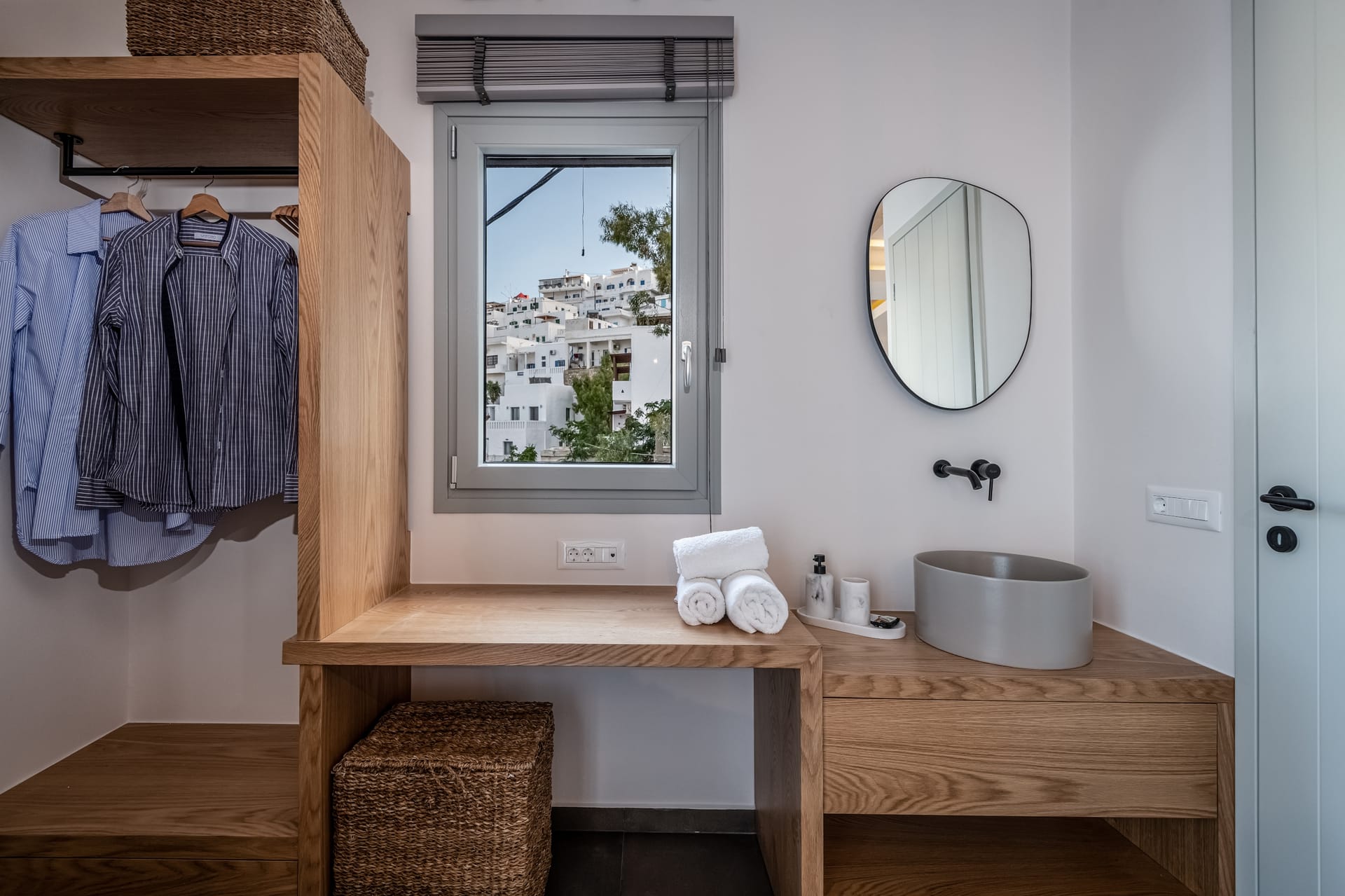 Vivere Luxury Suites - 10
