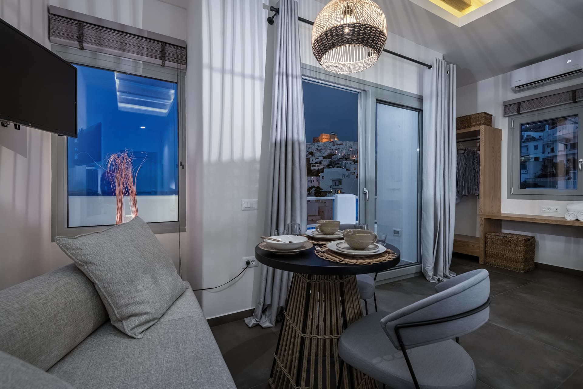 Vivere Luxury Suites - 11