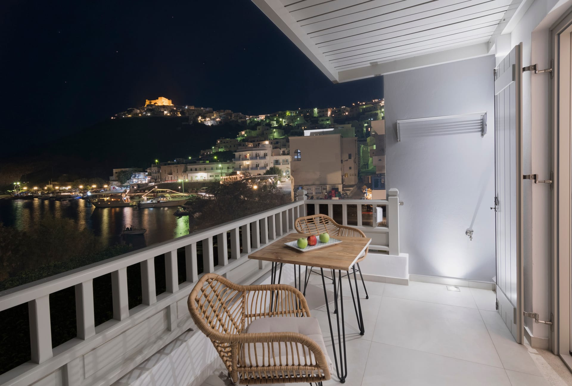 Vivere Luxury Suites - 17