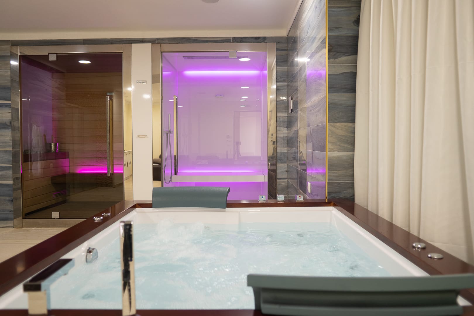 Wellness Santa Beach Hotel Thessaloniki - 39
