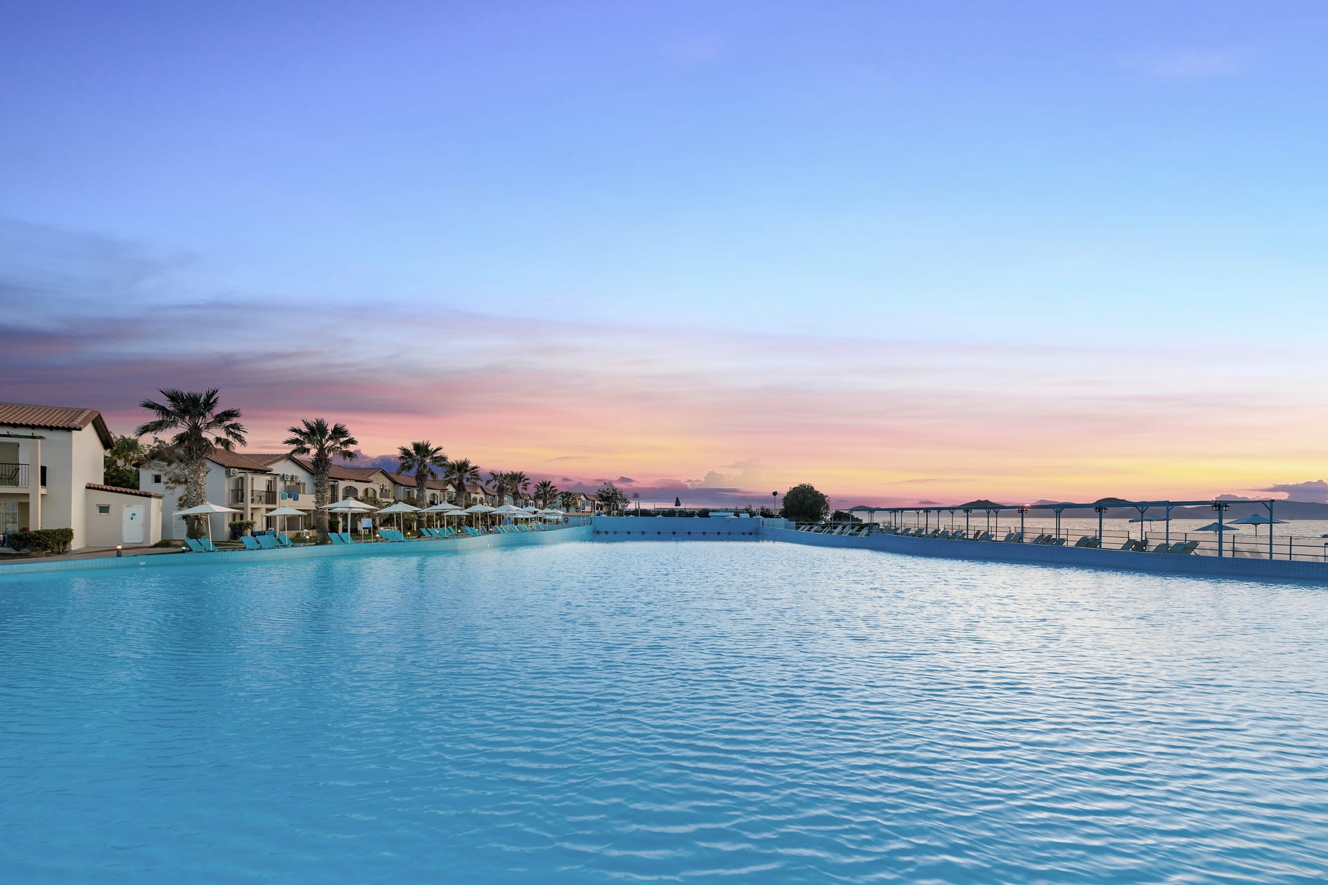 White Olive Marine Aquapark - 1