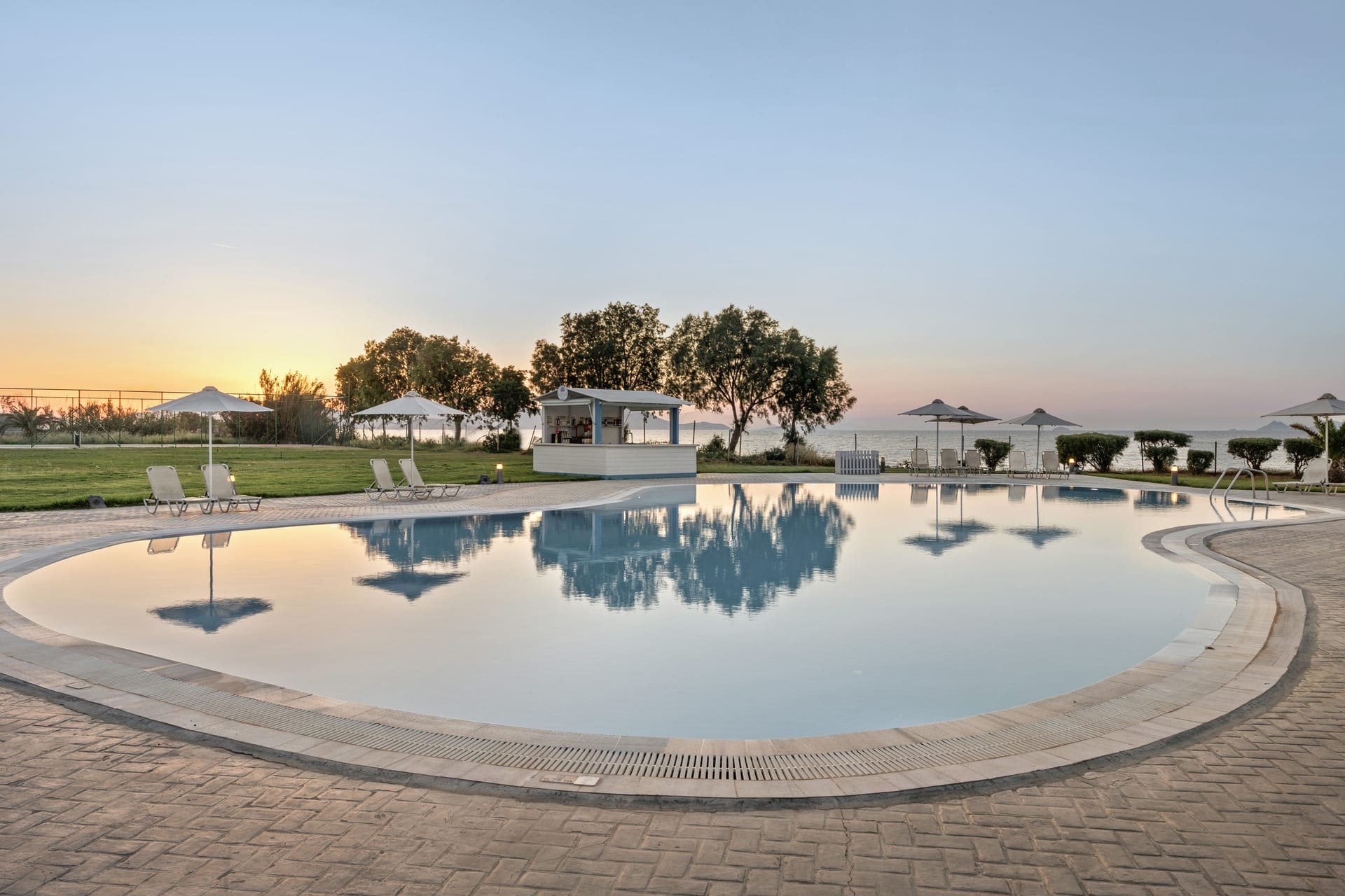 White Olive Marine Aquapark - 15