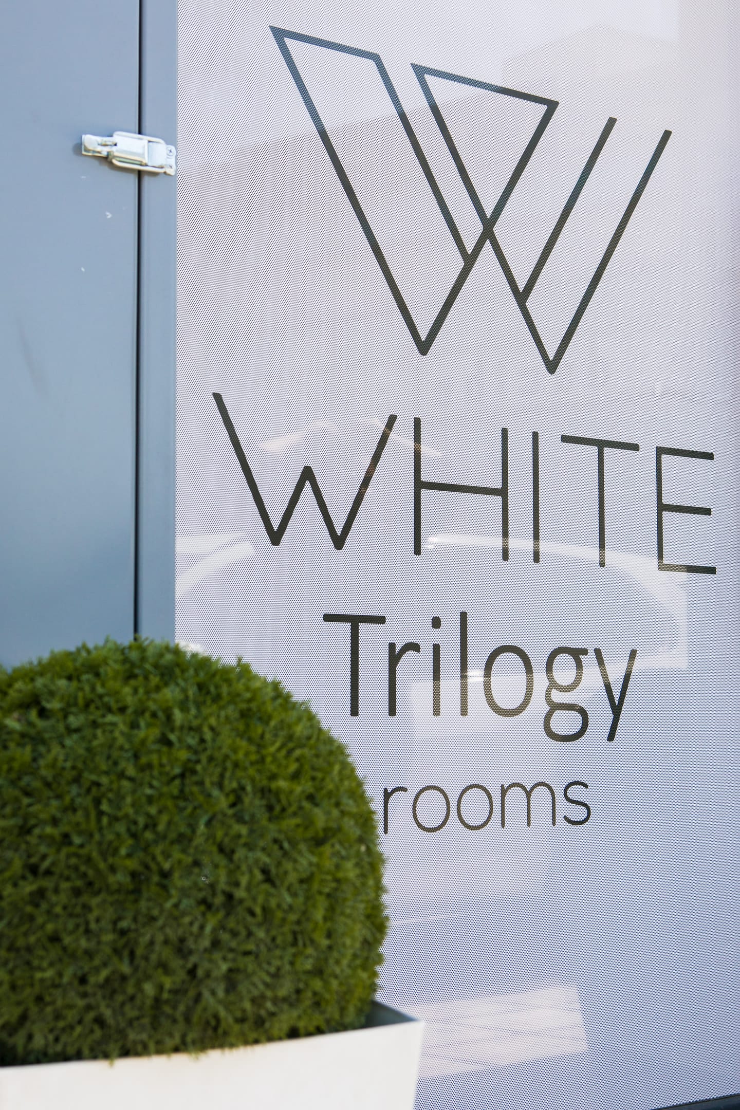 White Trilogy Rooms - 3