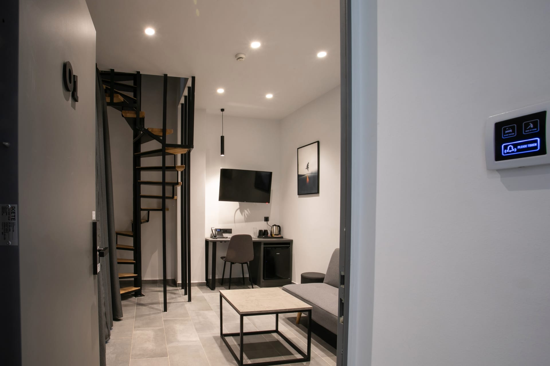 White Trilogy Rooms - 10