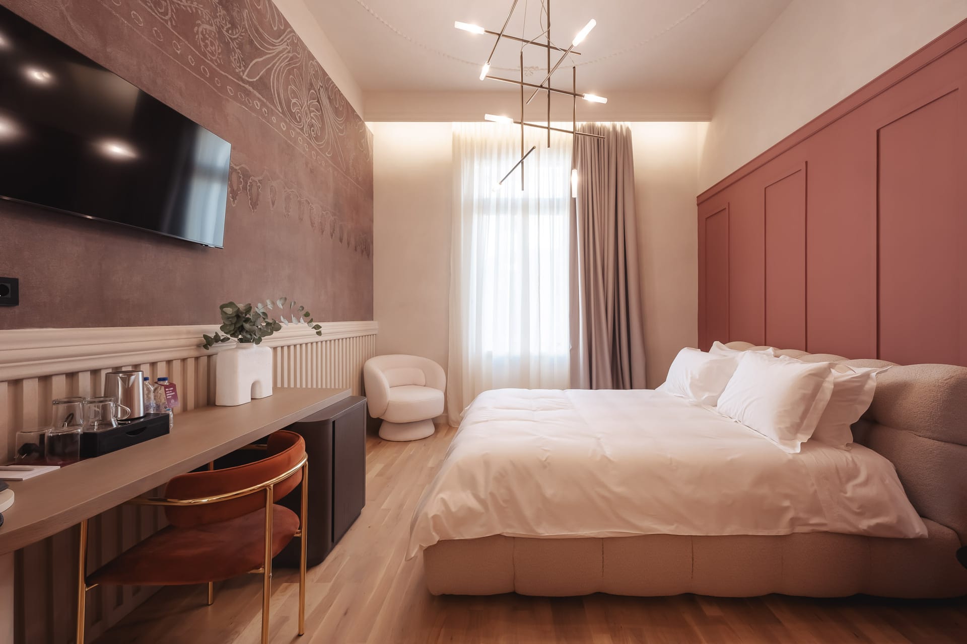 Zenith Premium Suites - 16