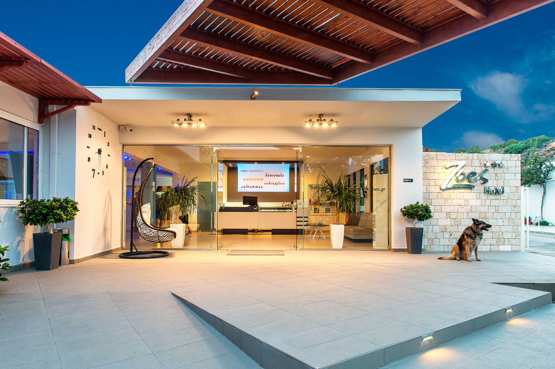 Zoes Hotel - 28