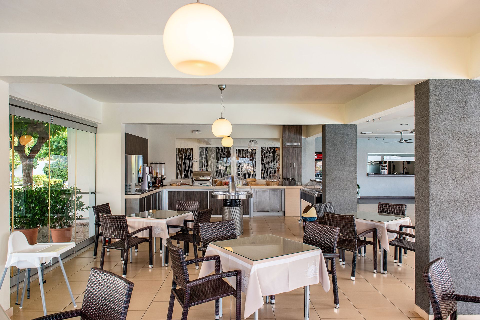 Zoes Hotel - 47
