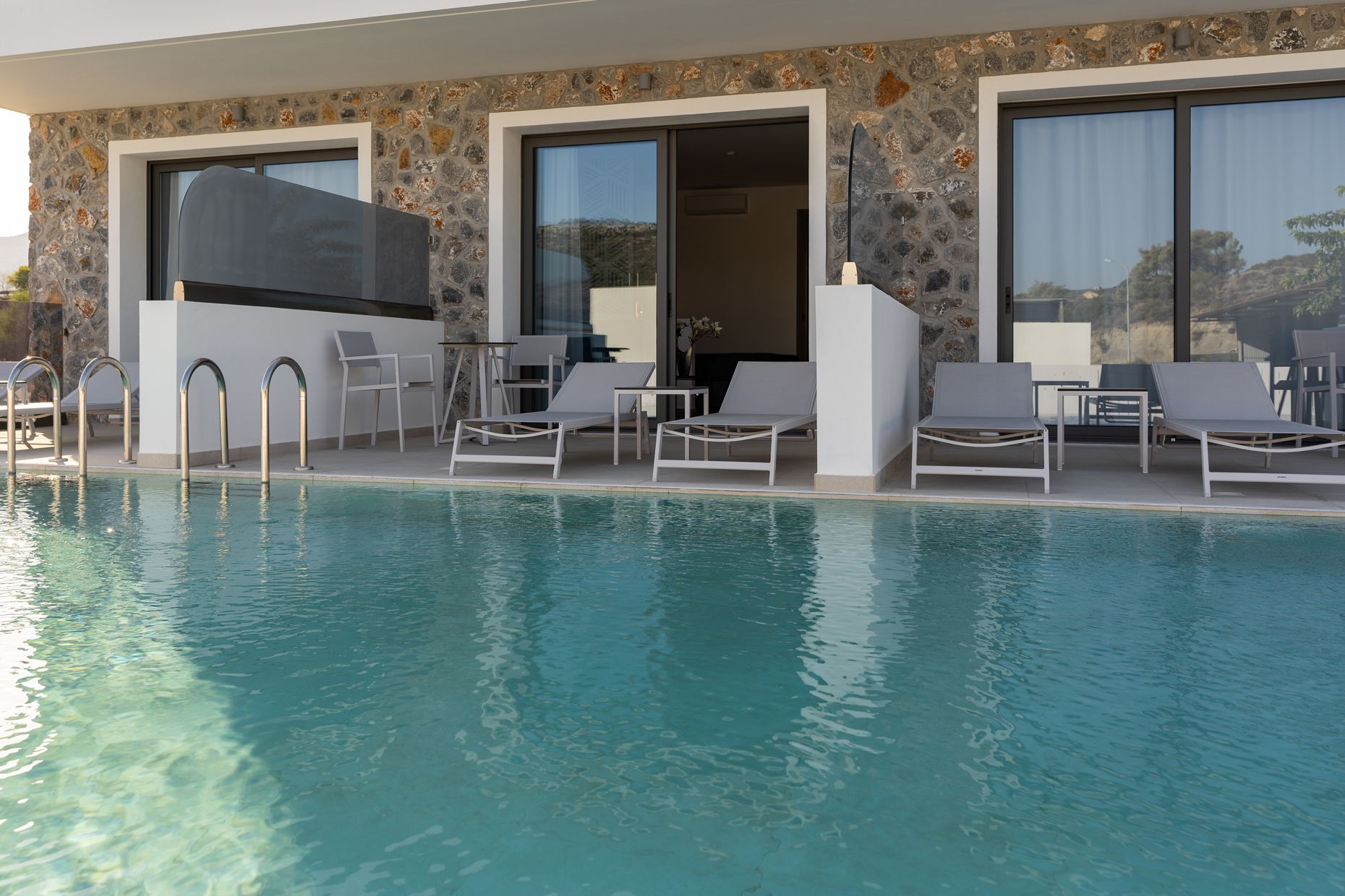 Zoes Hotel - 119