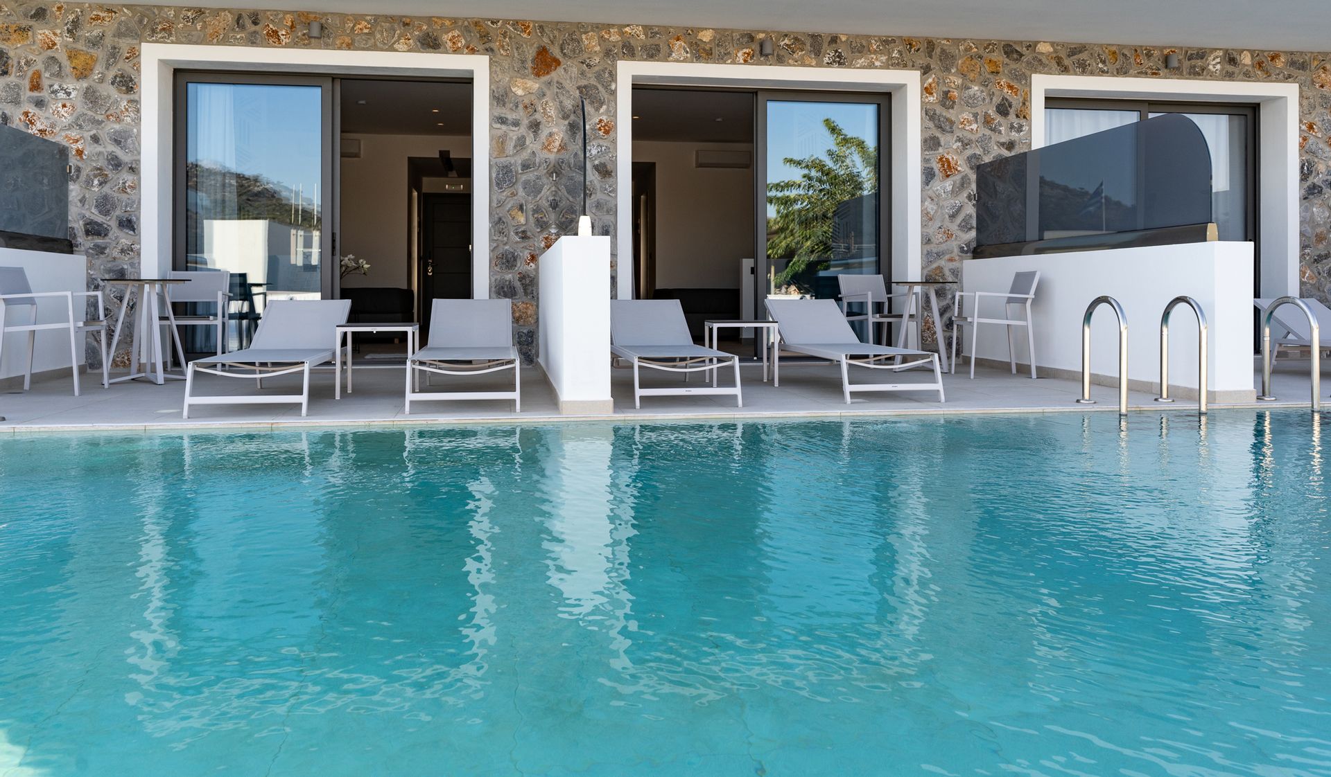 Zoes Hotel - 120