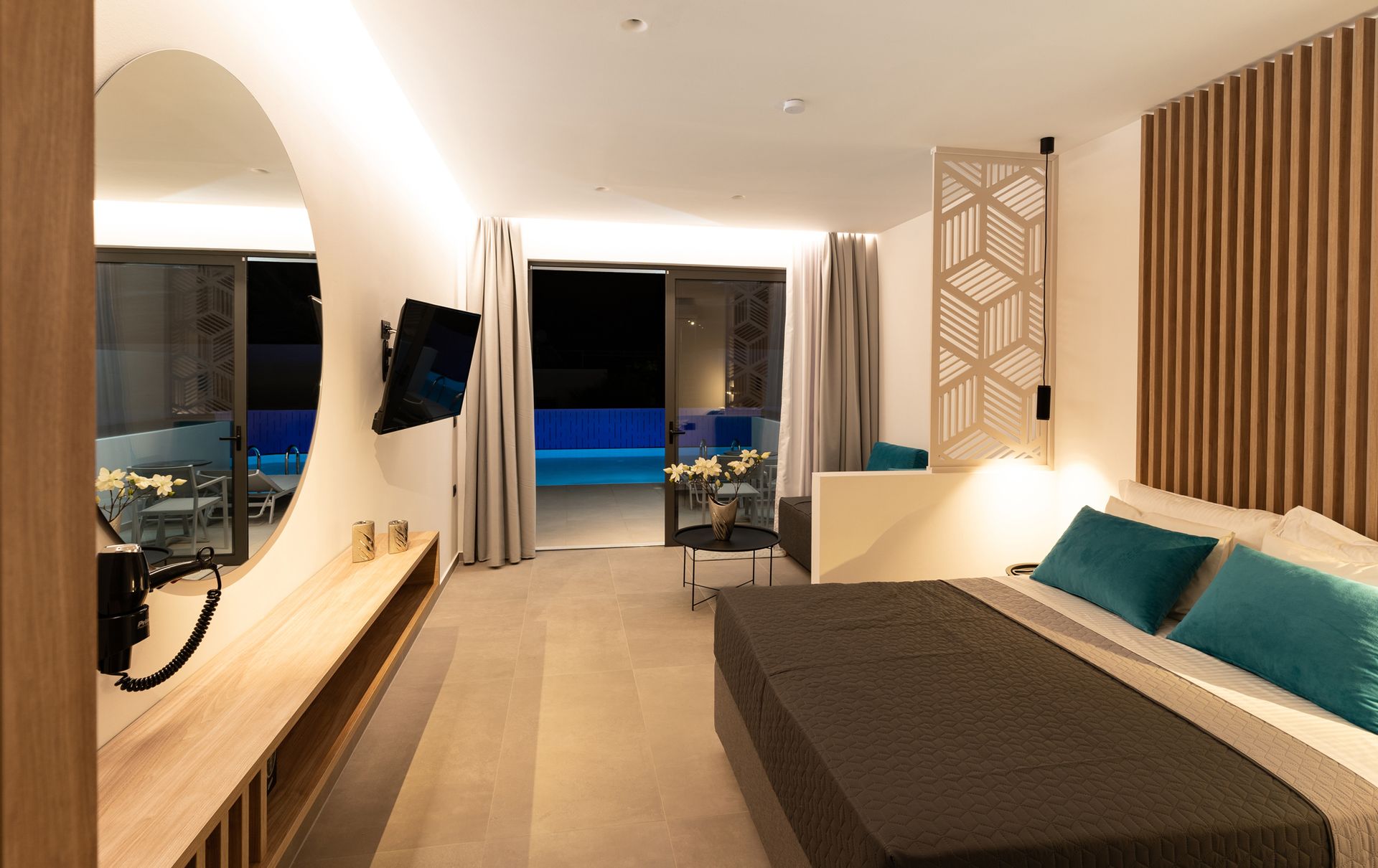 Zoes Hotel - 127