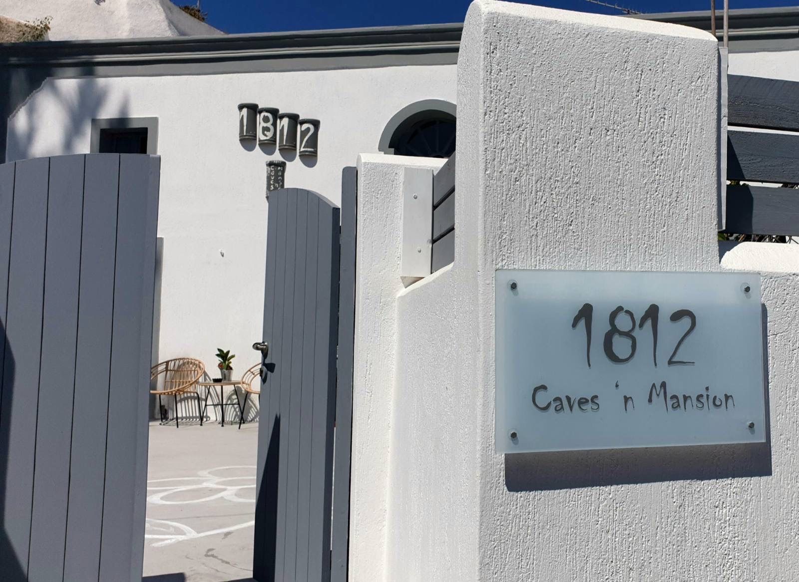 1812 Caves 'n Mansion - 13