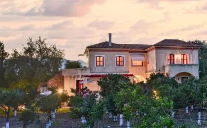 Bella Cisterna, Sakız Adası oteli